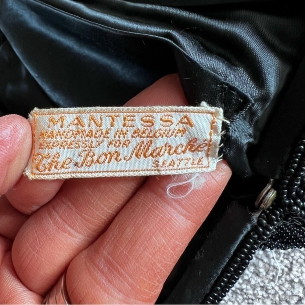 💚Vintage Mantessa hand beaded small clutch - Picture 3 of 5